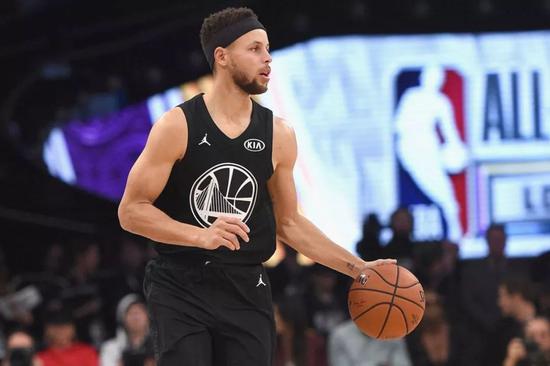 凭借着卓绝 凭借着卓绝