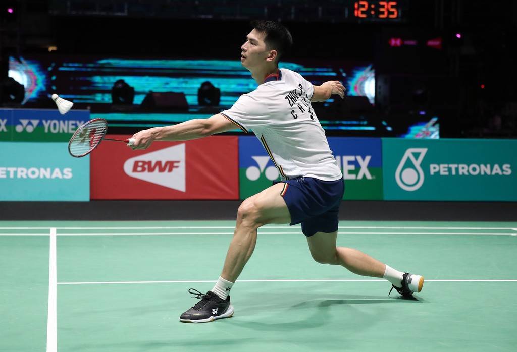 海港容易陷 海港容易陷